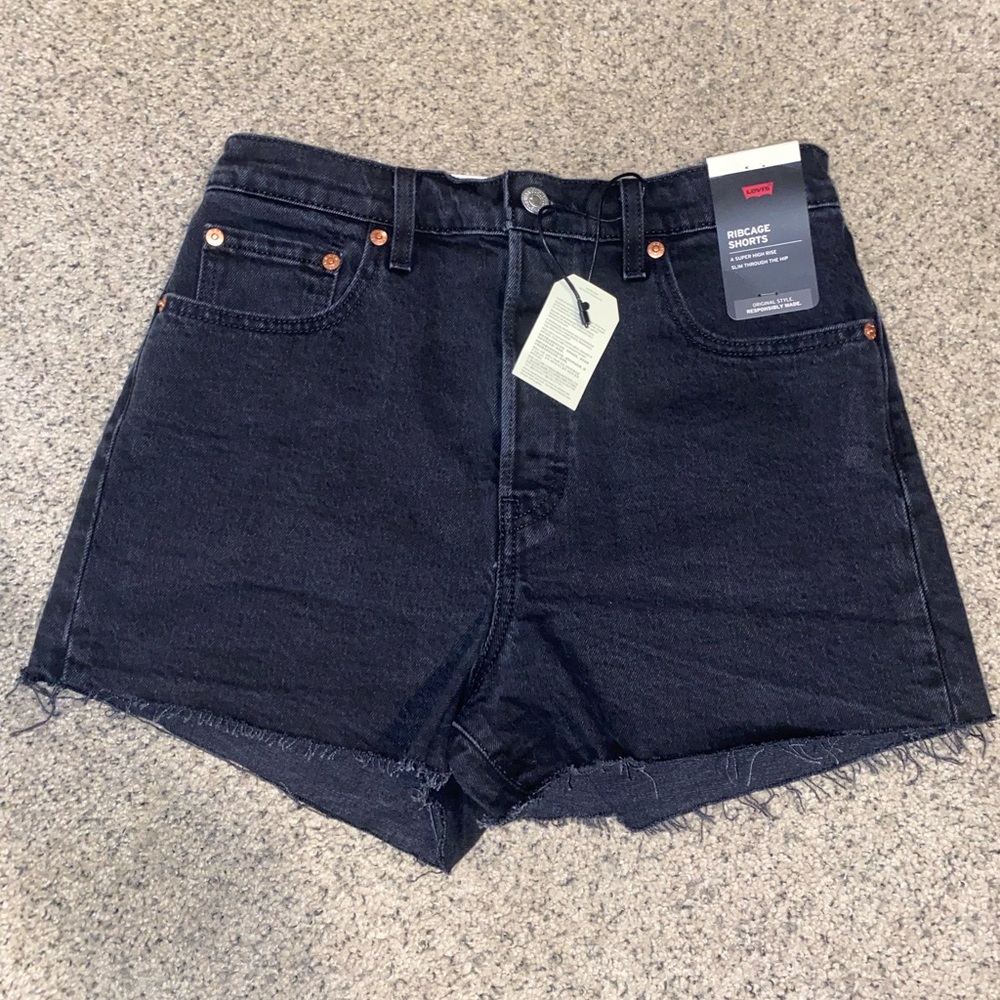 Levi's Ribcage Shorts